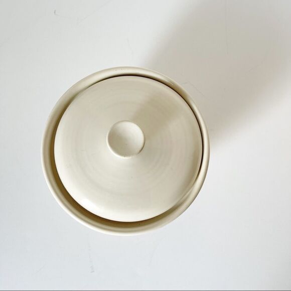 Pottery Barn Ceramic Bowl with Lid - Picture 2 of 4